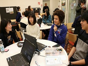global-20190312-01