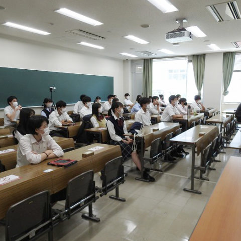 高3 中高大院連携講座 サイエンスAPⅠ･Ⅱ『理系5学部によるミニレクチャ―（理工学部）』