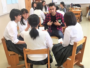 高２ 高大連携企画グローバルスタディー　APU国際学生と交流