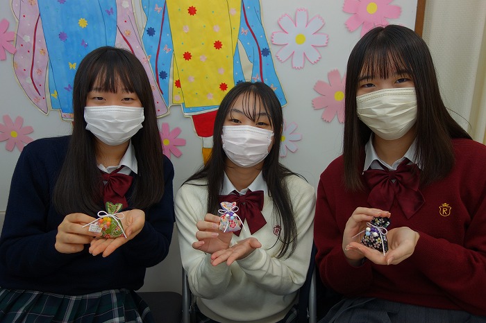 高校日本文化研究部 匂い袋づくり体験を実施しました