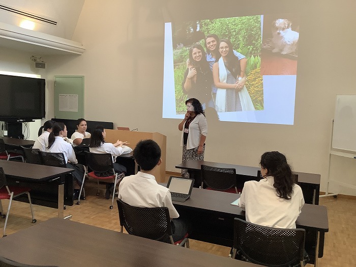 高校 夏休みスペイン語講座を実施しました