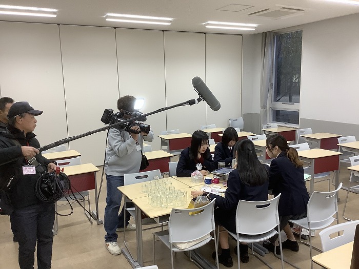高2 ユネスコ委員会のチーム2H2YがBSテレビ東京に出演します