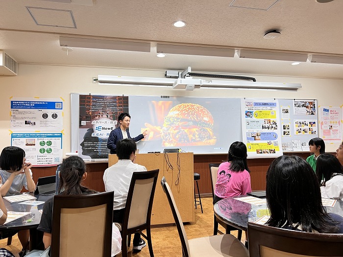 あすなろ祭にて、メタバースや生成AIを活用した英語ワークショップ・探究学習の成果発表を実施しました