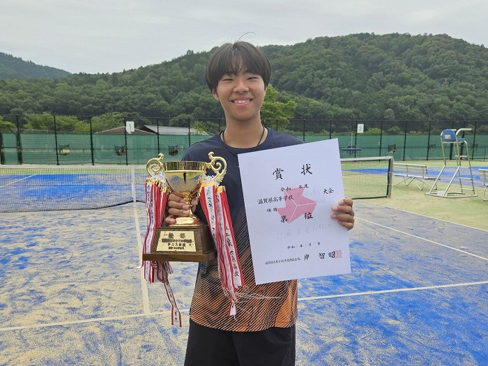 高校男子硬式テニス部 滋賀県高等学校春季総合体育大会 テニス競技 男子団体戦・シングルス　優勝！