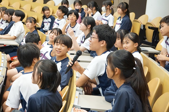 中2数学科　統計グラフコンクールへの取組み