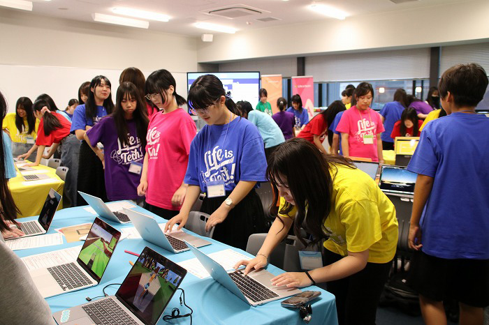 未来をつくるGirls × Coding 2025