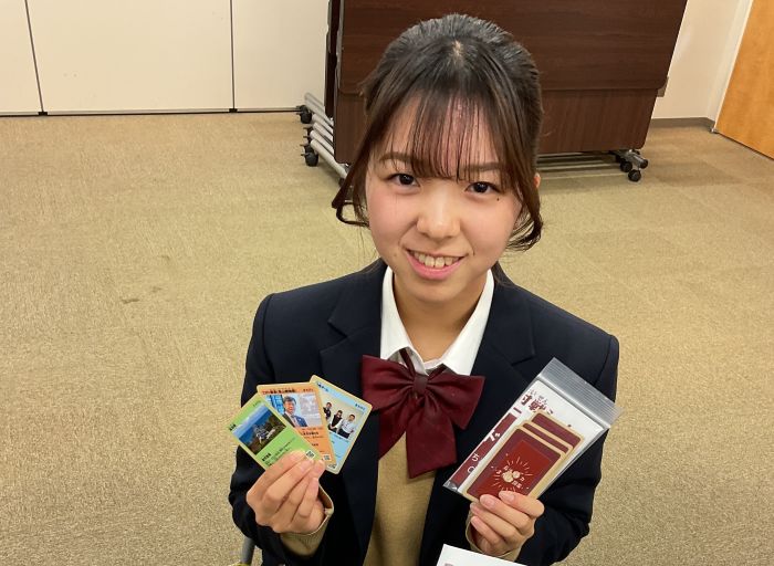 高校探究 ご当地トレカ「長浜トレカ－まちびと図鑑－」を企画・製作しました